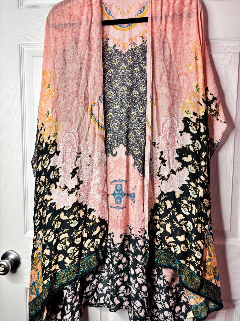 Comfyluxe Paisley Patchwork Boho Kimono – Like New